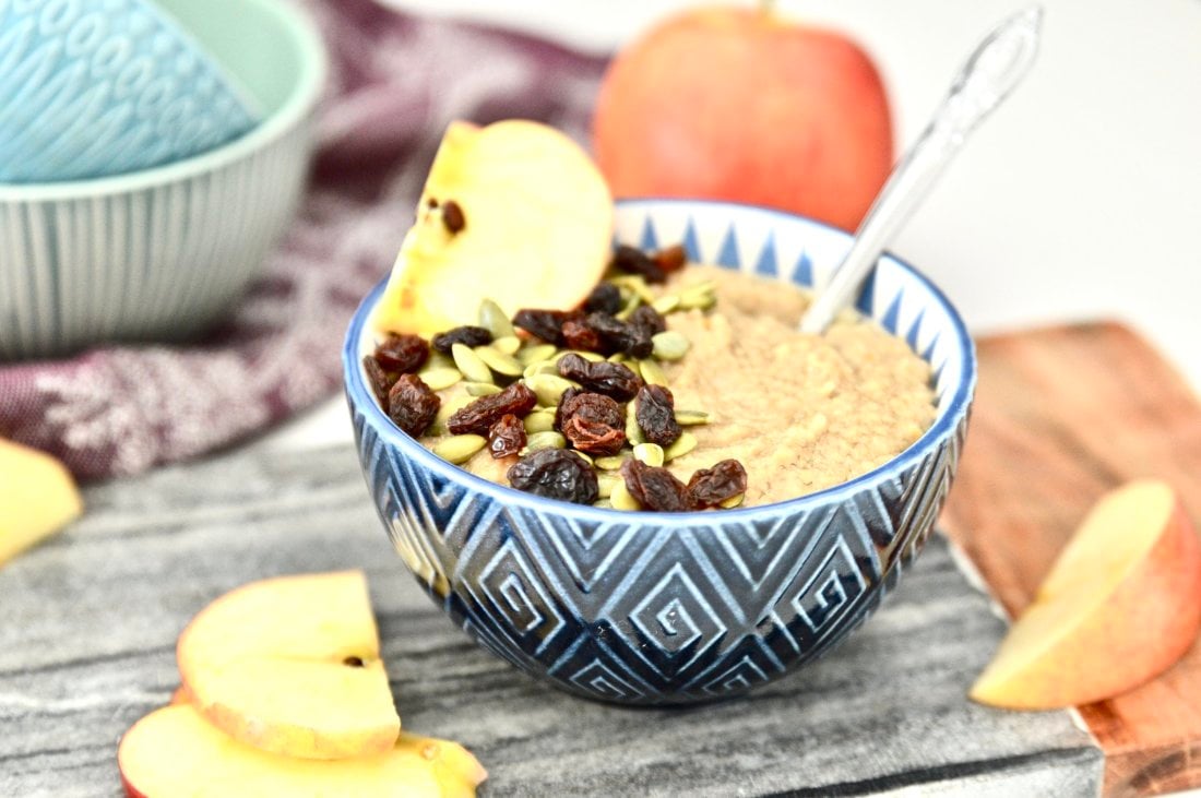 Paleo Caramel Apple Oatmeal is what is for breakfast this week. This grain free oatmeal is also safe for the Whole30 diet and tastes amazing! It's like eating dessert for breakfast. A healthy, gluten free breakfast. #oatmeal #paleo #whole30 #grainfree #breakfast #apple #caramel