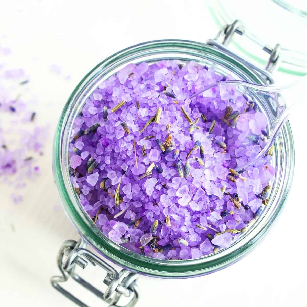 What to do with dried lavender - Pure and Simple Nourishment